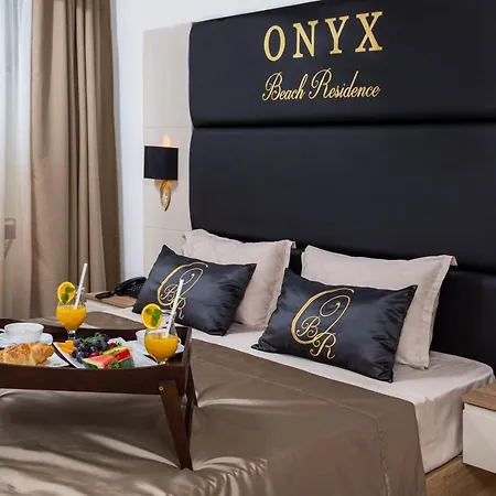 Onyx - Free Access & Parking