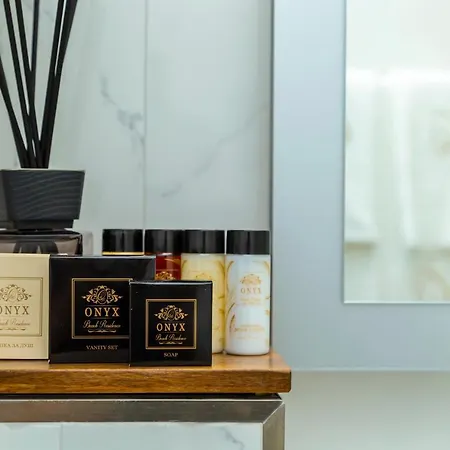 Onyx - Free Access & Parking ホテル