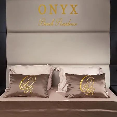 Onyx - Free Access & Parking Hotel