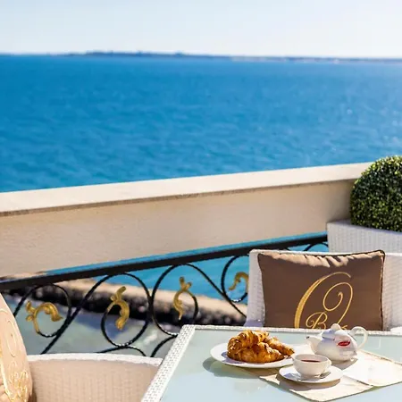 Onyx - Free Access & Parking Hotel