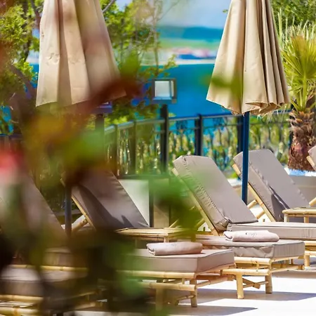 Hotel Onyx - Free Access & Parking 4*