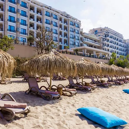 Onyx - Free Access & Parking Hotel