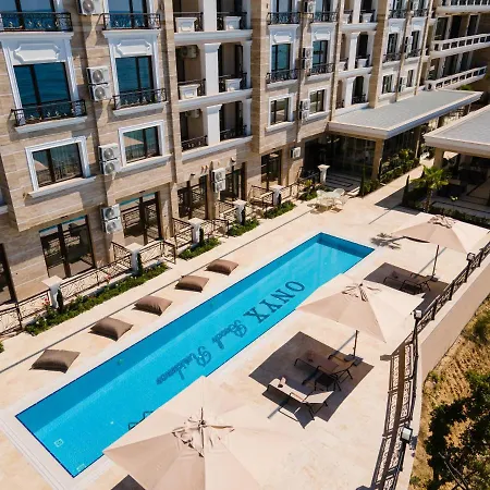 Hotel Onyx - Free Access & Parking