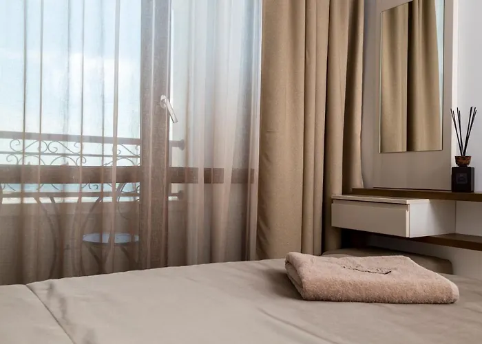 Onyx - Free Access & Parking Hotel 4*