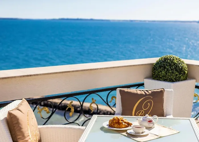 Onyx - Free Access & Parking Hotel