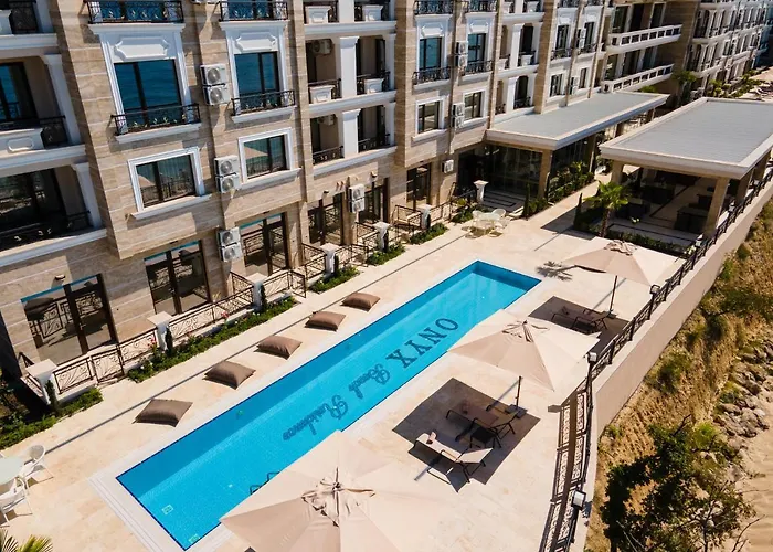 Hotel Onyx - Free Access & Parking